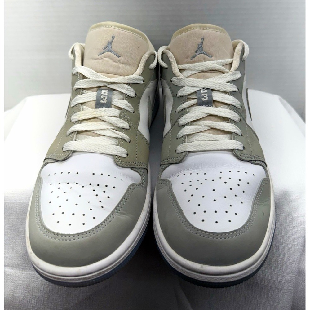 Nike Air Jordan 1 Low "Wolf Grey" (Women's Size 10 / Men's 8.5) - DC0774-105